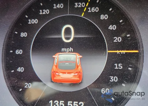 2013 Tesla Model S z USA, uszkodzony, nr VIN 5YJSA1DN6DFP26504